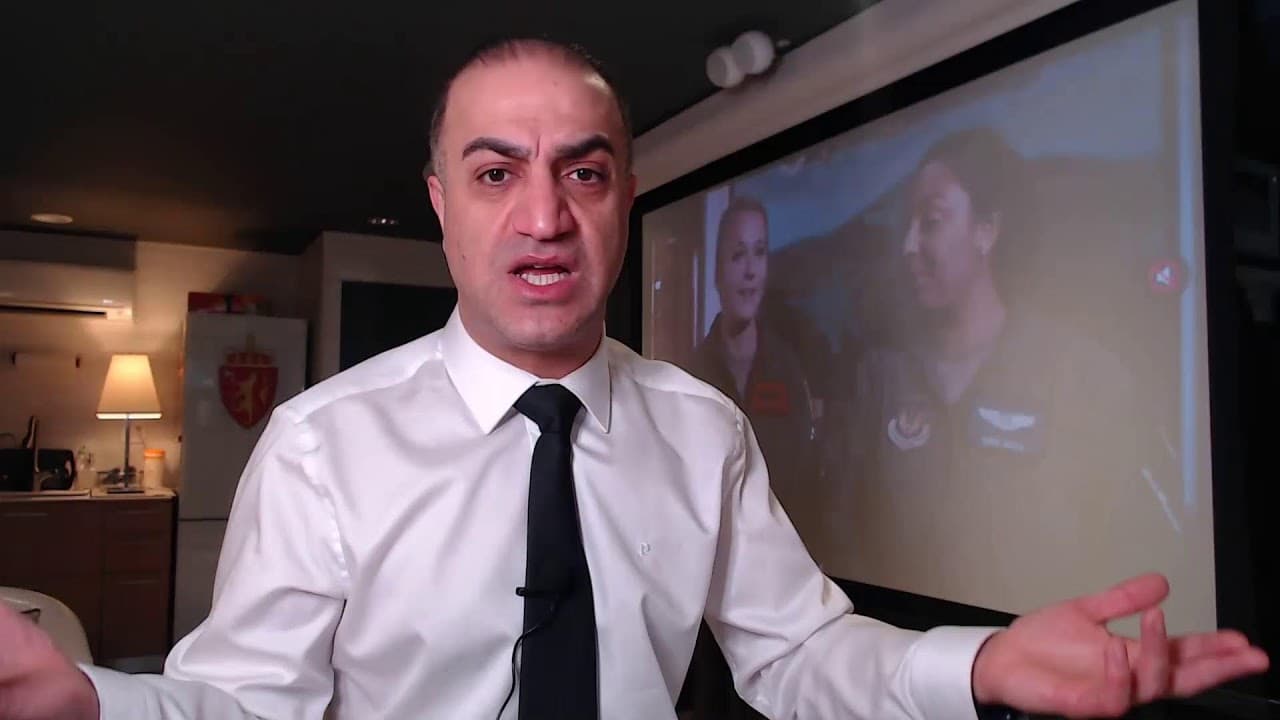 لایو با آرش - شاهزاده رضا پهلوی: آنچه در ایران جریان دارد یک انقلاب تمامعیار است، نه اعتراض