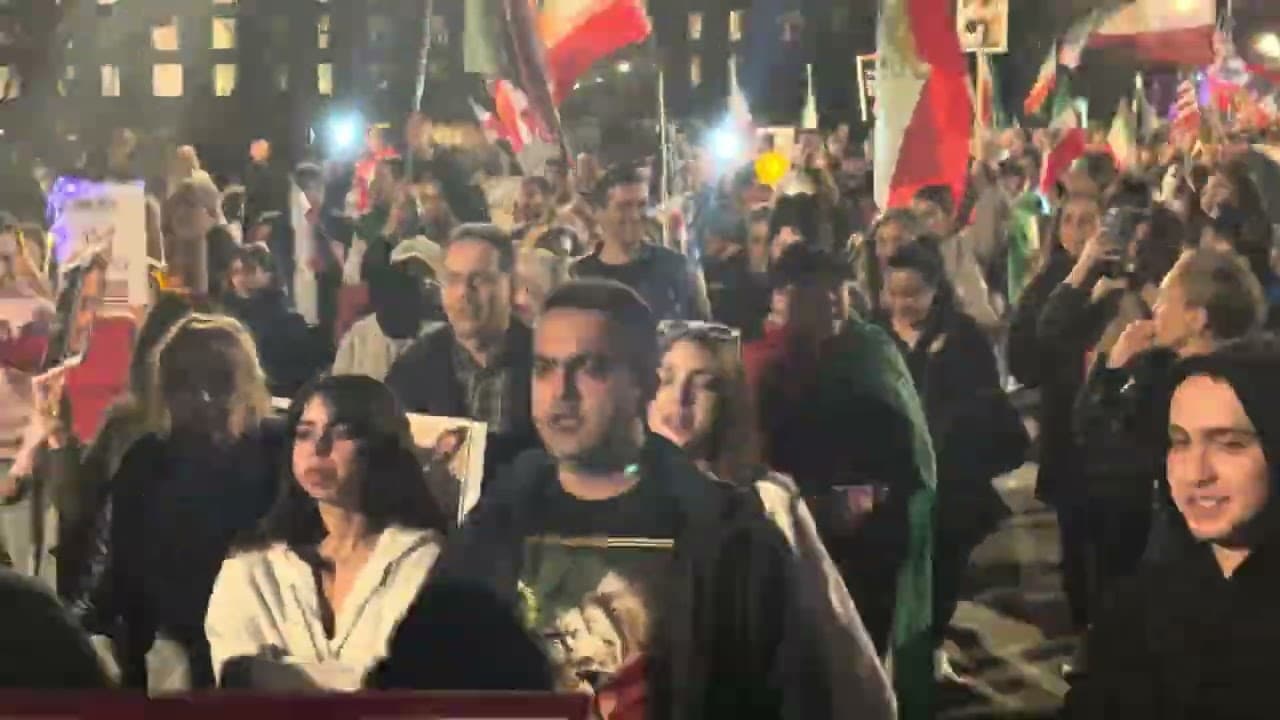 راهپیمایی و پایکوبی ایرانیان واشنگتن در واکنش به کشته شدن خامنهای